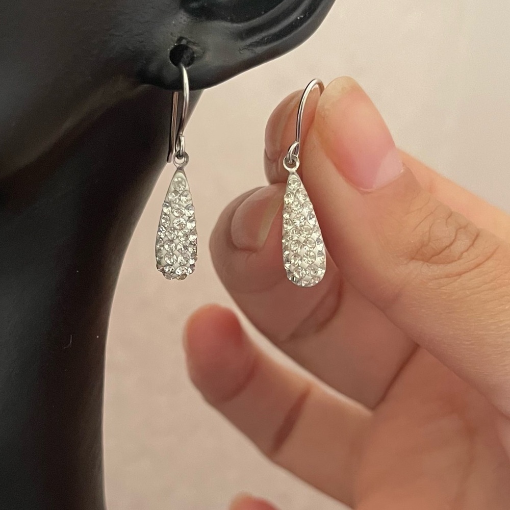 Dainty cz sterling silver dangle drop teardrop earrings